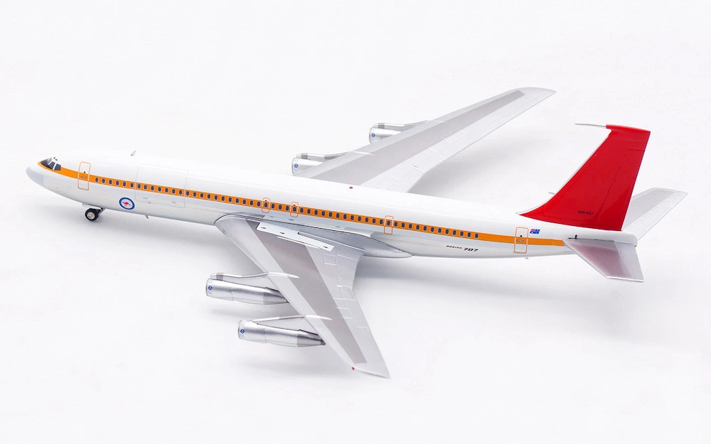 Inflight 200 RAAF Royal Australian Air Force Boeing 707-338C(KC) A20-627 With Stand Limited to 84 Models Worldwide Scale 1/200 IF707RAAF627P